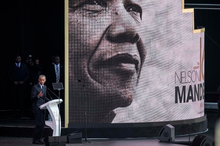 Nombre:  former_us_president_b_x28028776x.jpg_2069349288.jpg
Visitas: 165
Tama�o: 56.5 KB