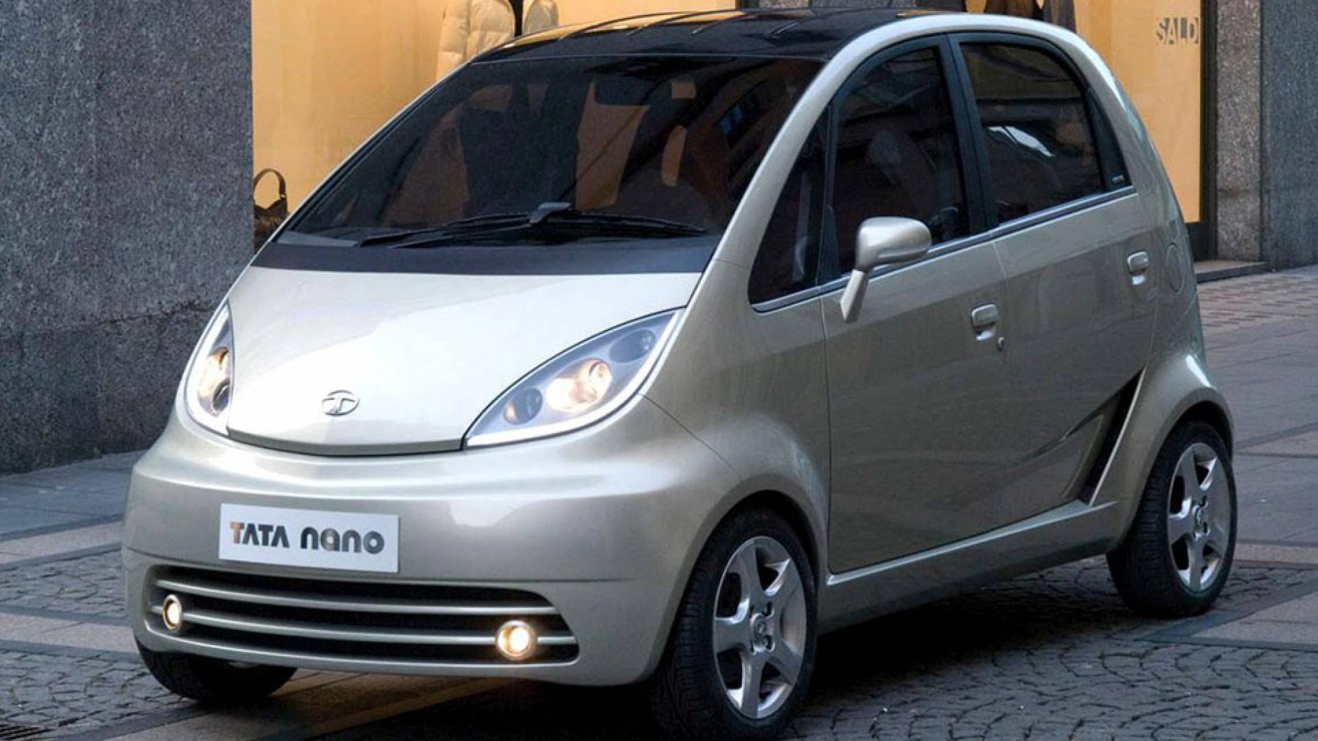 Nombre:  tata-nano-europa_1920x1600c.jpg
Visitas: 269
Tama�o: 191.4 KB