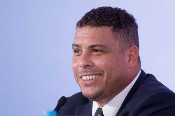 Nombre:  Ronaldo-Fenomeno-Foto-Mirror.jpg
Visitas: 43
Tamao: 11.0 KB