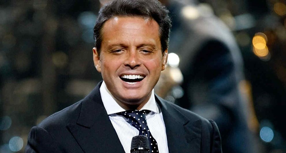 Nombre:  Luis-Miguel-990x530.jpg
Visitas: 86
Tama�o: 65.5 KB