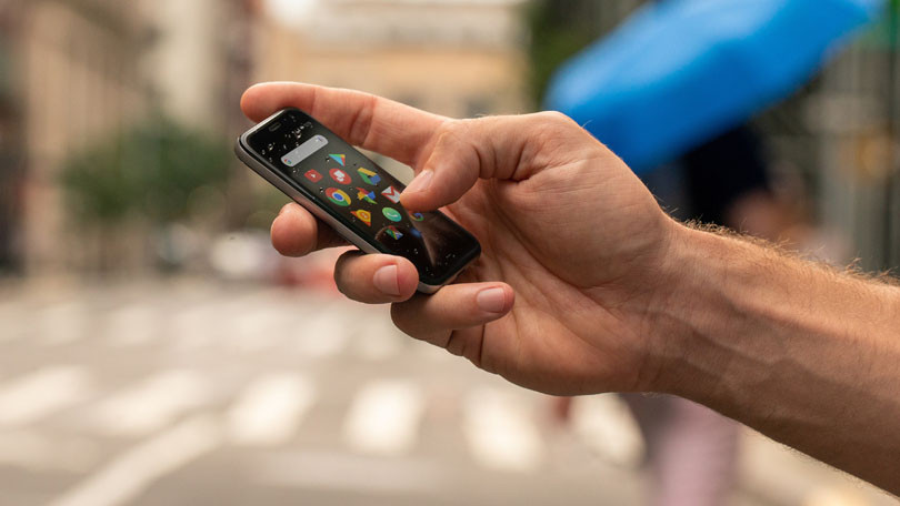 Nombre:  612259-palm-phone-2018.jpg
Visitas: 63
Tama�o: 56.3 KB