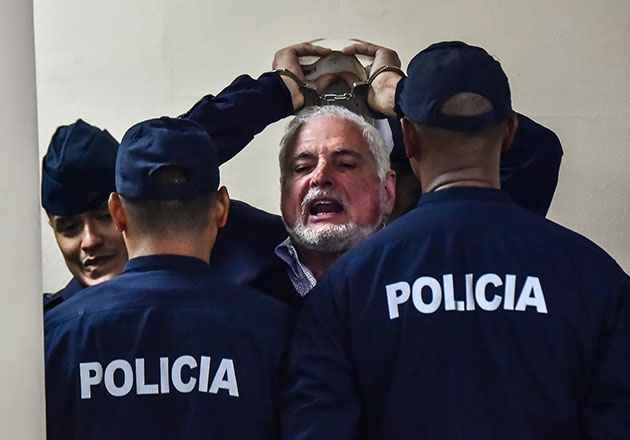 Nombre:  Martinelli-corrupcion-Panama-630.jpg
Visitas: 47
Tamao: 68.1 KB