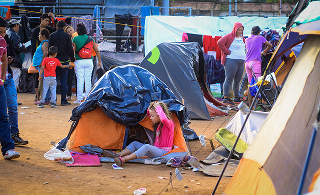 Nombre:  migrantes-presionan-EEUU-mexico-630.jpg
Visitas: 59
Tama�o: 362.3 KB