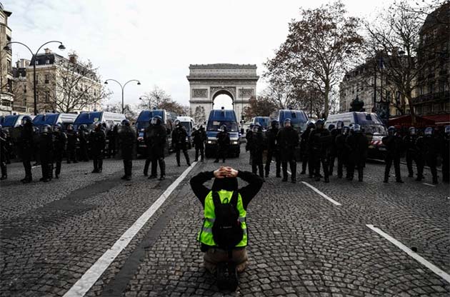 Nombre:  francia-protestas-chalecos-amarillos.jpg
Visitas: 90
Tamao: 92.1 KB