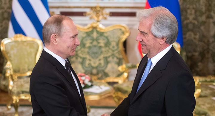 Nombre:  Tabare-Putin-reunion-internacional-venezuela-1.jpg
Visitas: 55
Tamao: 50.8 KB