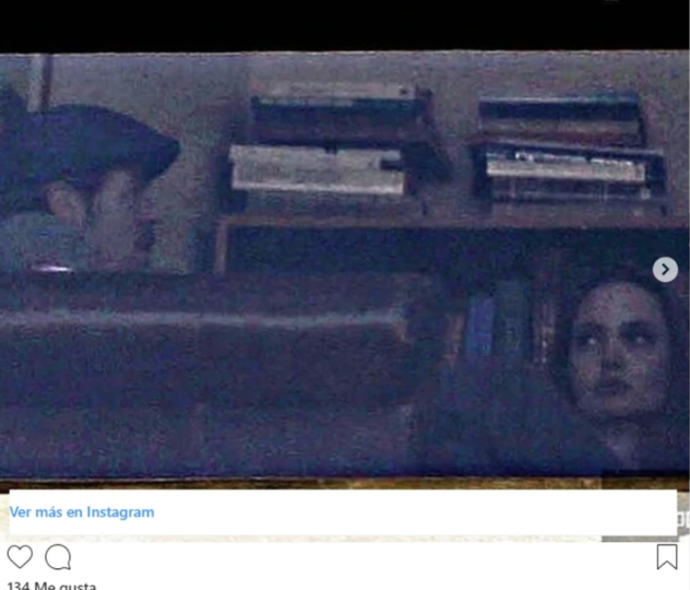 Nombre:  bradpitt-angeline-jolie-pelea-camara-1.jpg
Visitas: 275
Tamao: 175.3 KB