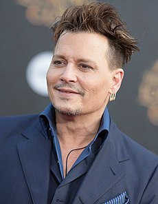 Nombre:  230px-Johnny_Depp_Alice_Through_the_Looking_Glass_premiere.jpg
Visitas: 99
Tamao: 14.8 KB