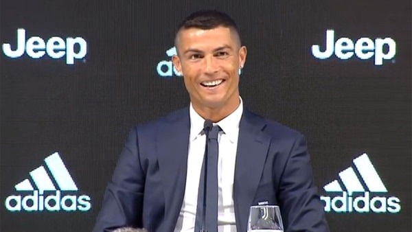 Nombre:  Ronaldo-cristiano-ronaldo-conferencia-captura-1920.jpg
Visitas: 91
Tamao: 41.9 KB