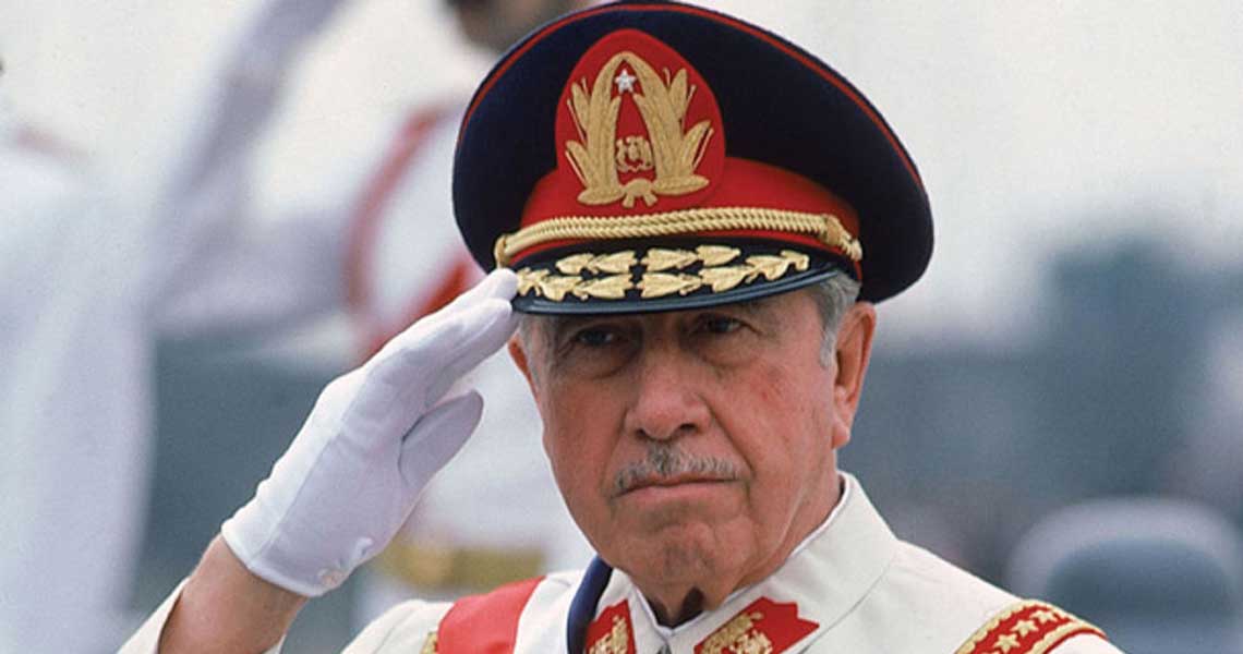 Nombre:  Pinochet.jpg
Visitas: 39
Tamao: 41.8 KB